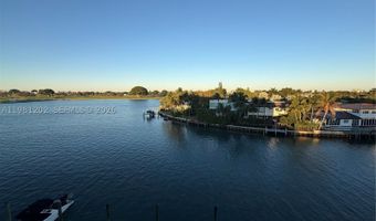9350 W Bay Harbor Dr 5C, Bay Harbor Islands, FL 33154
