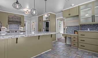 1336 Cherokee Hills Ct, Bartlesville, OK 74006