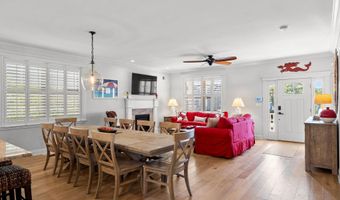 225 4th St, Beach Haven, NJ 08008