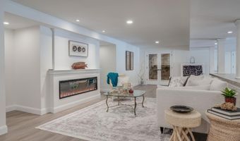 5 Pembroke Way, Bedford, NH 03110