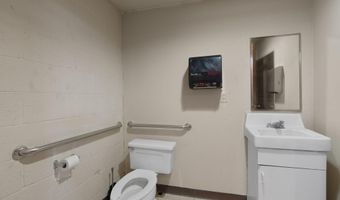 221 BROADWAY Blvd SE, Albuquerque, NM 87102