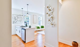 221 S ALFRED St 3A, Alexandria, VA 22314