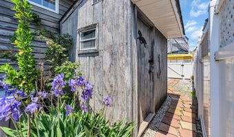 212 Cypress Dr, Bayville, NJ 08721