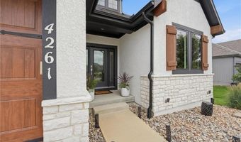 4261 Lakeshore Dr, Basehor, KS 66007