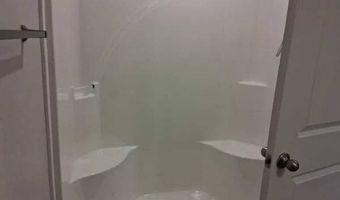 328 W. 53rd St 17, Anderson, IN 46013