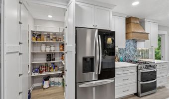 405 Plumwood Ct SW, Altoona, IA 50009