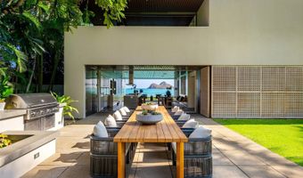 1240 Mokulua Dr, Kailua, HI 96734