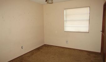 1604 W Bullock Ave, Artesia, NM 88210