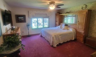 403 NE 22nd Ave, Aberdeen, SD 57401