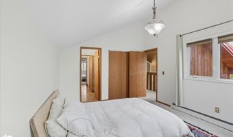 12840 Saunders Rd, Anchorage, AK 99516