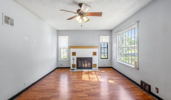 1015 N 13th St, Beatrice, NE 68310