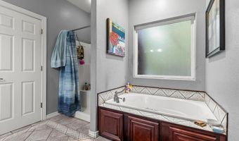3 Appleby Ln, Bella Vista, AR 72715