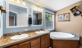 4919 G Loop Rd, Bow, WA 98232