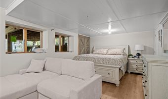 33 Slavin Path, Glocester, RI 02814