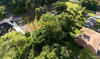 1217 Kiefer Creek Rd, Ballwin, MO 63021
