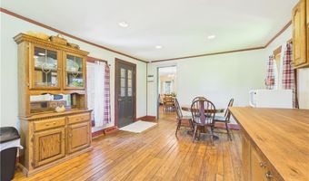 2934 College St, Austinburg, OH 44010