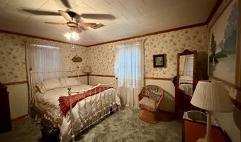 5459 Highway 2, Bascom, FL 32423