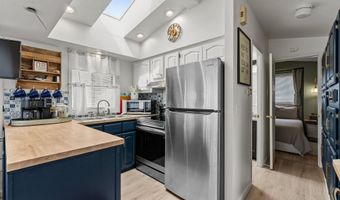 19921 WHALESHEAD Rd M2, Brookings, OR 97415