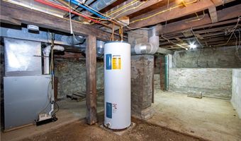 219 W Washington St, Ashland, OH 44805