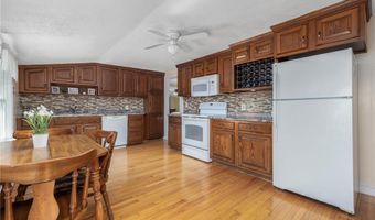 5443 Post Rd, Charlestown, RI 02813