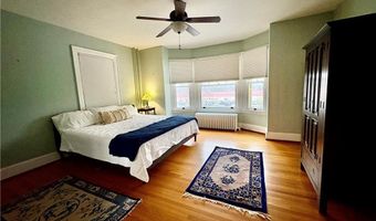 1852 Chew St, Allentown, PA 18104