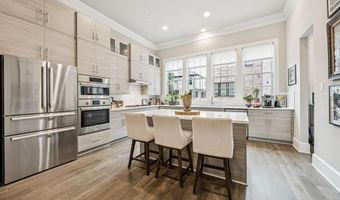 14932 Oak St, Addison, TX 75001