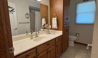 66 Wentworth Dr, Bella Vista, AR 72715