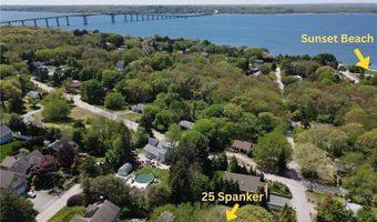 25 Spanker St, Jamestown, RI 02835