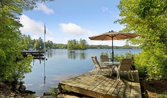 396 Mica Point Rd, Barrington, NH 03825