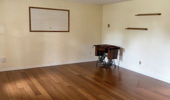 4710 Summer Dr, Anderson, IN 46012