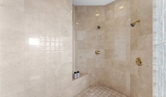 5464 Shannon Rdg, San Diego, CA 92130