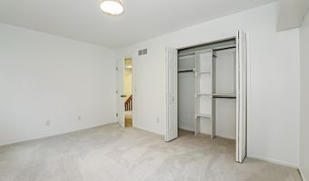 3999 Edmonton Ct, Ann Arbor, MI 48103