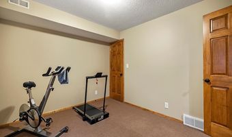 11718 50th St NE, Albertville, MN 55301