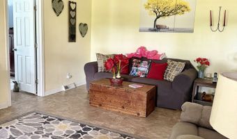187 H Pope Rd, Adrian, GA 31002