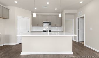 357 Maddox Dr, Aberdeen, NC 28315