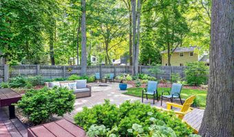 1501 S Weimar St, Appleton, WI 54915
