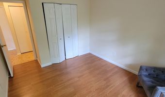 174 Edinburgh Ct, Aberdeen, NJ 07747
