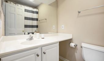 3356 Breckland Ct, Ann Arbor, MI 48108