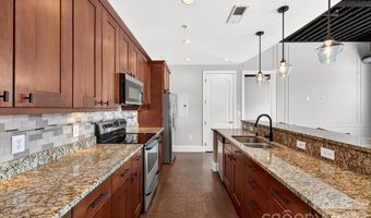 2338 Yadkin Ave 506, Charlotte, NC 28205