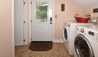 256 Park Ave, Bloomfield, CT 06002