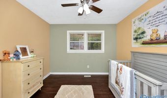 121 11th Pl NW, Arab, AL 35016
