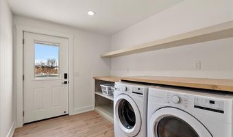 10030 Baker Ave SE, Alto, MI 49302