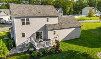 25 Ironwood Dr, Coventry, RI 02816