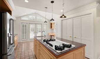 556 Sierra Madre Blvd, San Marino, CA 91108