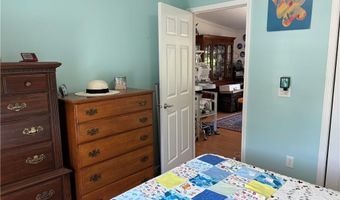 290 Cooper Ln, East Greenwich, RI 02818