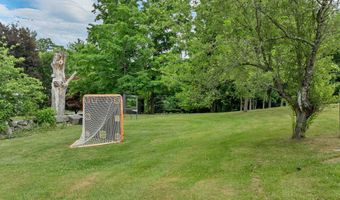 64 N Amherst Rd, Bedford, NH 03110