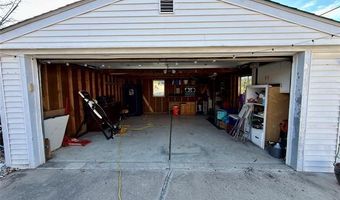 6778 Kolb Ave, Allen Park, MI 48101