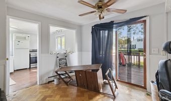 40 Park Ave, Danbury, CT 06810