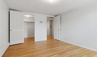2 High Ridge Dr, Cumberland, RI 02864