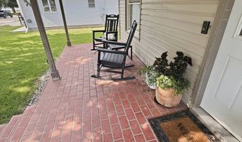 937 S 8th St, Albion, NE 68620